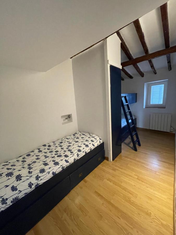 Apartment L'authentique - Sur Le Port - Parking - Wifi